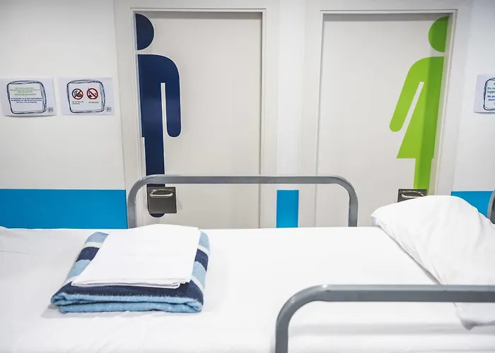 Onefam Ramblas Hostel Barcelona