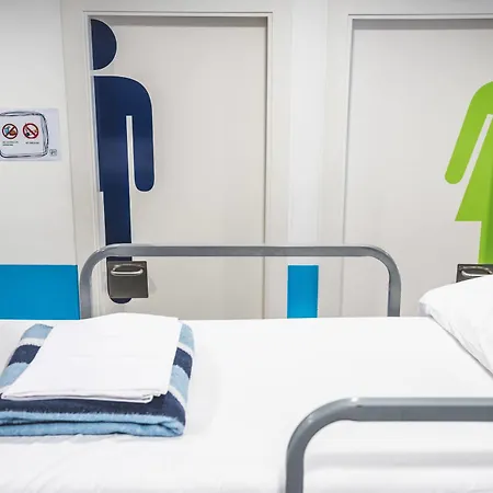 One Ramblas Hostel Barcelona
