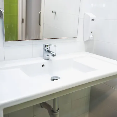 Hostel One Ramblas